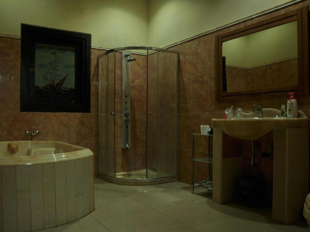 Crystal Ocean View Tulamben Hotel Bagian luar foto